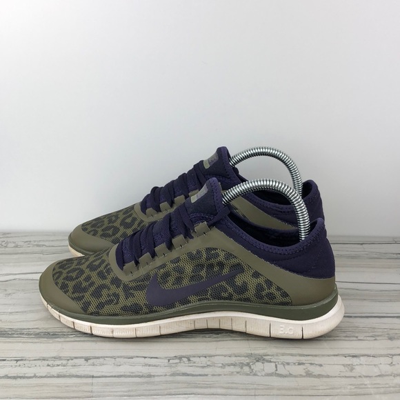 Nike Shoes - NIKE FREE 3.0